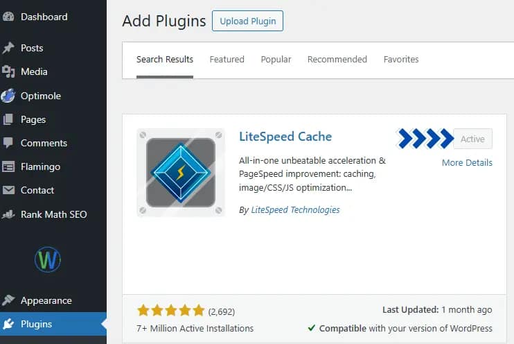 تظهر شاشة "إضافة إضافات" لموقع ووردبريس، مع إدراج "ذاكرة التخزين المؤقت لايت سبيد" كمفعّلة. تُظهر الصفحة تقييم الإضافة بخمس نجوم بناءً على أكثر من ٢٠٠٠ تقييم، بالإضافة إلى توافقها مع الإصدار الحالي من ووردبريس.